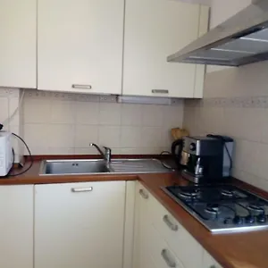 https://appartamento-lucio.hotelitalianriviera.com